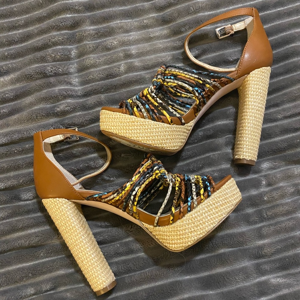 Jessica Simpson high heel sandal sz 6